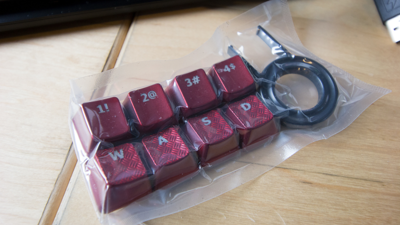Illustration for article titled HyperX Alloy FPS Mechanical Gaming Keyboard Review: A Happy Minimum
